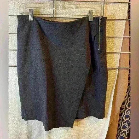 Cabi knee length ponte asymmetrical skirt - Picture 3 of 3